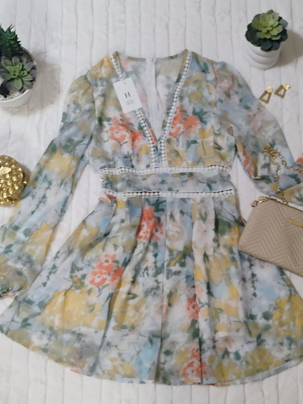 Small Floral V-Neck Long Sleeve Mini Dress in Pastel Multi